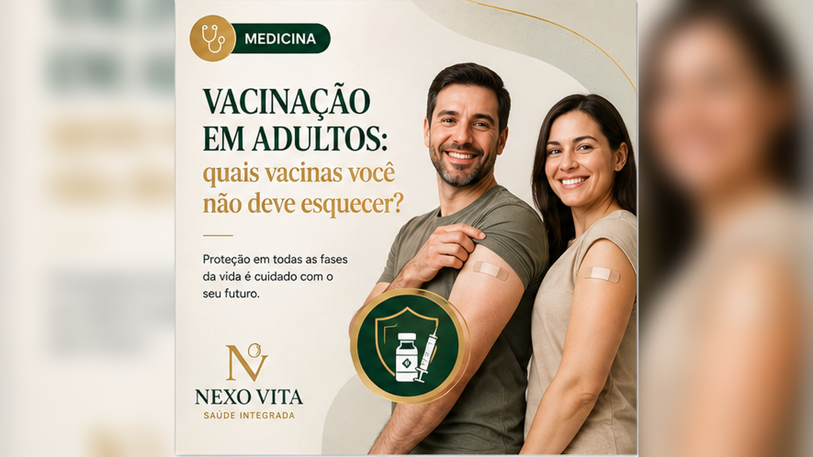 Adulto recebendo vacina durante atendimento de saúde